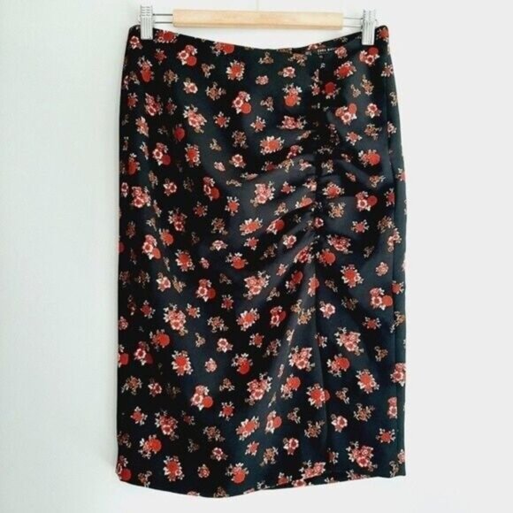 ZARA Side Slit Ruched Mini Skirt Floral Sz S - Picture 6 of 12